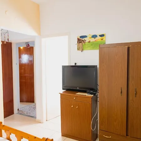 Arriba Apartment *